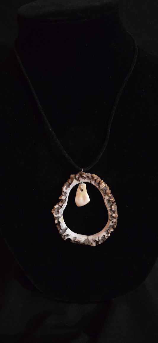 Elk Rosset with Ivory